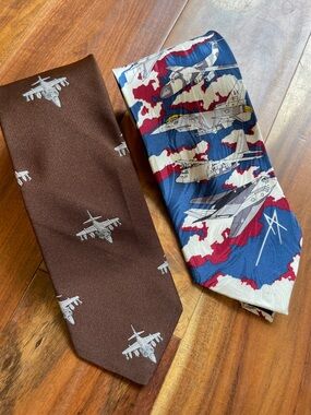 Vintage McConnell Douglas, plane tie and silk airplane tie